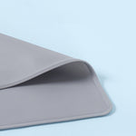 Load image into Gallery viewer, Factory Direct Sales Car Silicone Pet Placemat Dogs And Cats Pet Waterproof Non-slip Insulation Mat Pet Supplies
