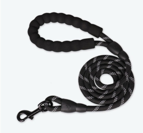 Pet supplies reflective dog leash
