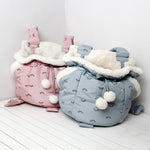 Load image into Gallery viewer, Pets Carrier Backpack Outdoor and Travel Use in Winter
