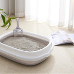 Load image into Gallery viewer, Pet Toilet Cat Litter Box with Scoop High Quality Anti-Splash Dog Plastic Toilet
